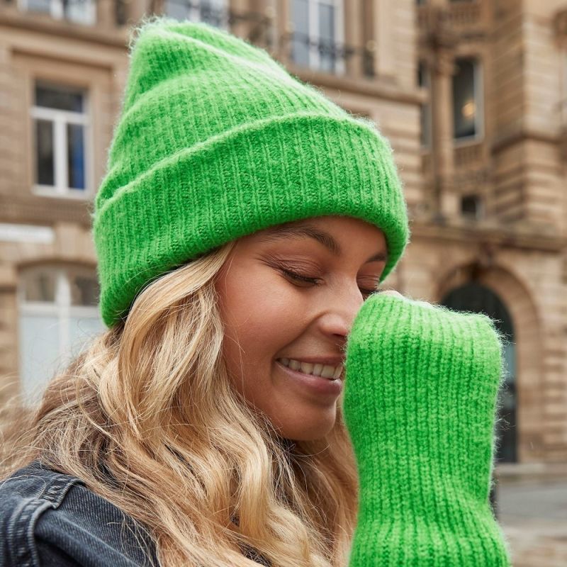 Bonnet recyclé aux couleurs vives doux au toucher, double épaisseur