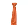 Foulard en polyester tissé avec une finition satinée lisse et brillante, format 120 x 25 cm