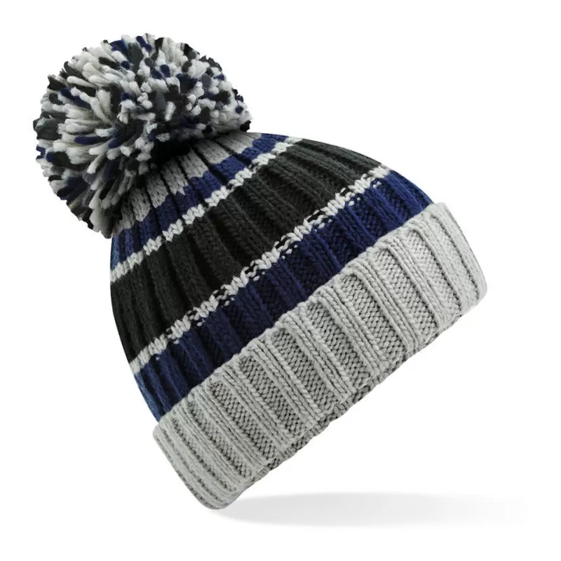 Bonnet rayé tricolore avec pompon, rayures vives, maille côtelée épaisse