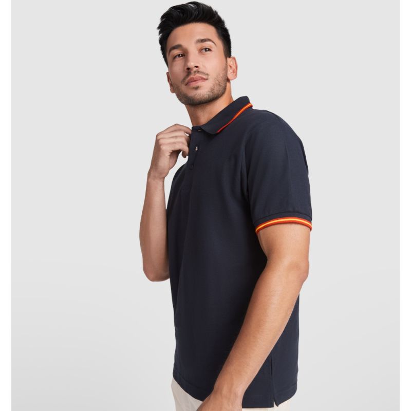 Polo manches courtes en polycoton avec détail drapeau brodé dans le dos, 190 g/m²