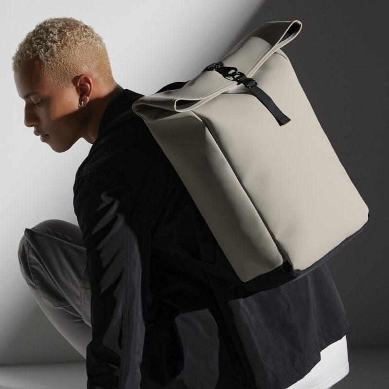 Sac à dos avec rabat enroulable Roll-Top déperlant pour ordinateur, 15 litres