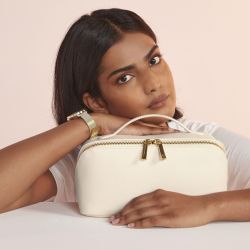 Trousse à accessoires en simili cuir Saffiano, fermeture zippée en métal doré brillant