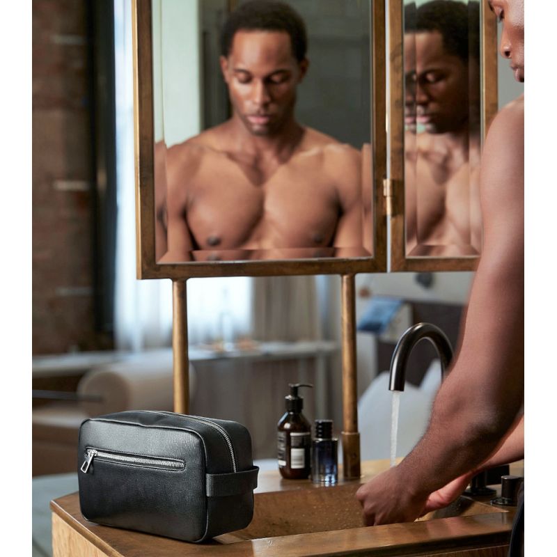 Trousse de toilette en simili cuir avec poches zippées