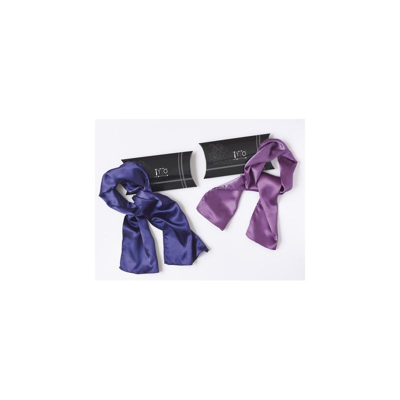 Foulard en polyester tissé avec une finition satinée lisse et brillante, format 120 x 25 cm