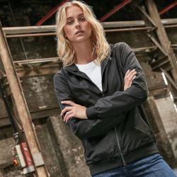 Coupe-vent de sport femme polyester recyclé léger, coupe classique, 82 g/m²
