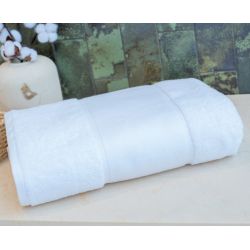 Serviette de bain en coton organique douce et absorbante, format 100 x 150 cm, 600 g/m²