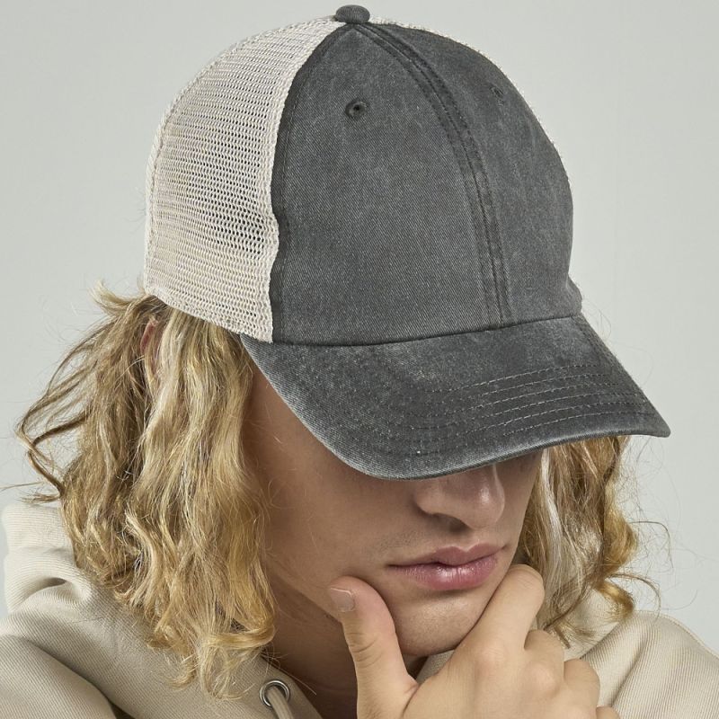 Casquette 6 panneaux visière préformée, panneaux avant non structurés, velcro, 250 g/m²