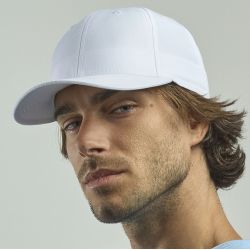 Casquette 6 panneaux en polyester recyclé, visière préformée, 115 g/m²