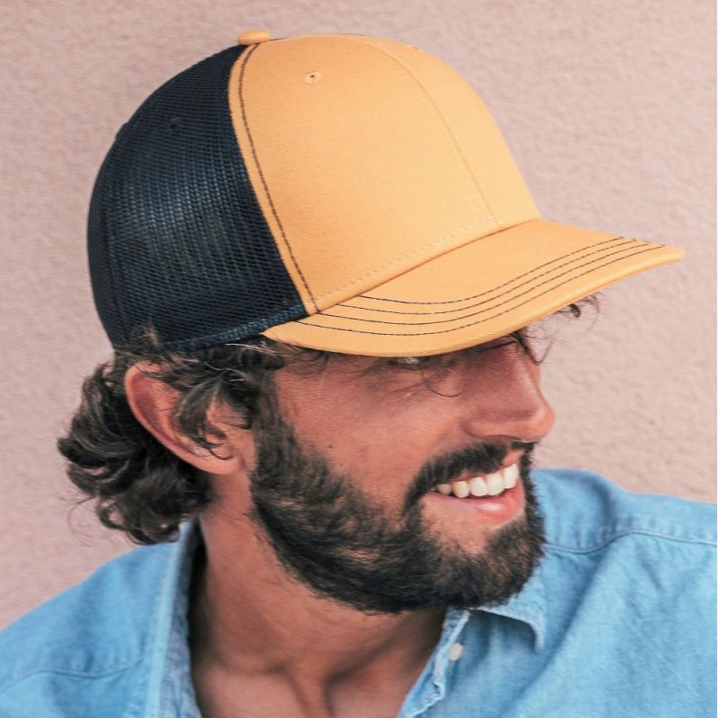 Casquette trucker 6 panneaux, coutures contrastées, en coton et polyester, 280 g/m²