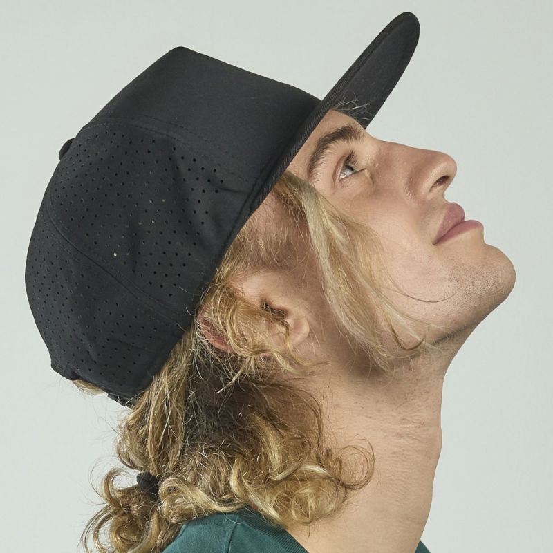 Casquette 5 panneaux visière plate en polyester recyclé, 120 g/m²