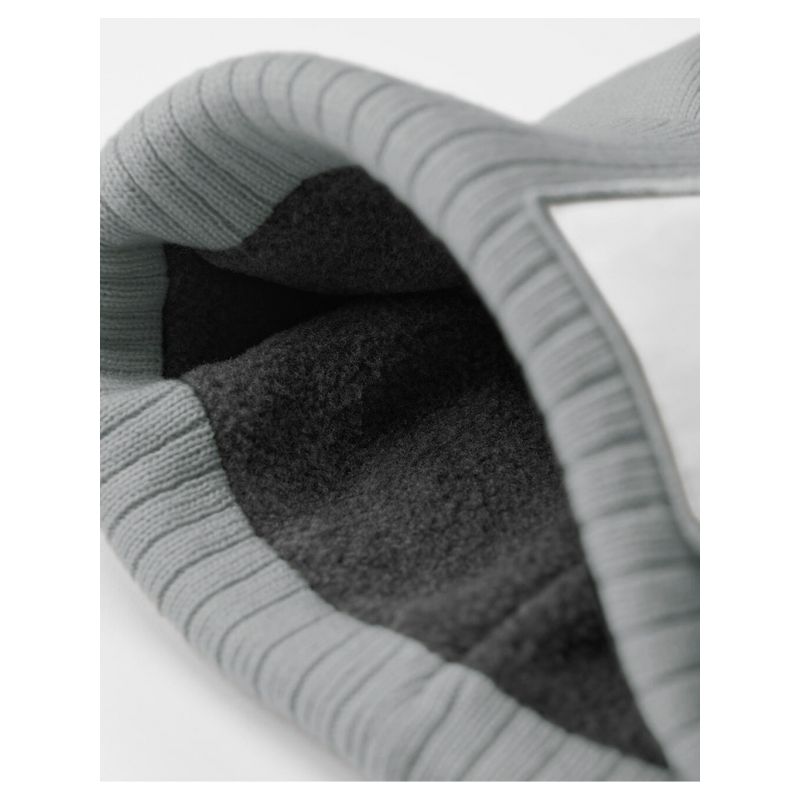 Bonnet en polyester recyclé avec patch décoratif et doublure micropolaire