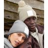 Bonnet en polyester recyclé avec patch décoratif et doublure micropolaire