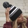 Bonnet bicolore avec revers en polyester recyclé, maille double épaisseur
