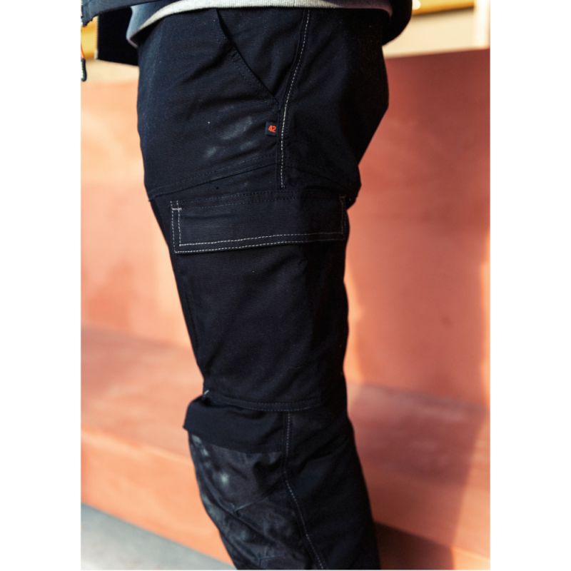 Pantalon multipoches extensible en coton et polyester, 275 g/m²