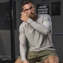 Tee-shirt de sport manches longues en polyester léger et respirant, 160 g/m²