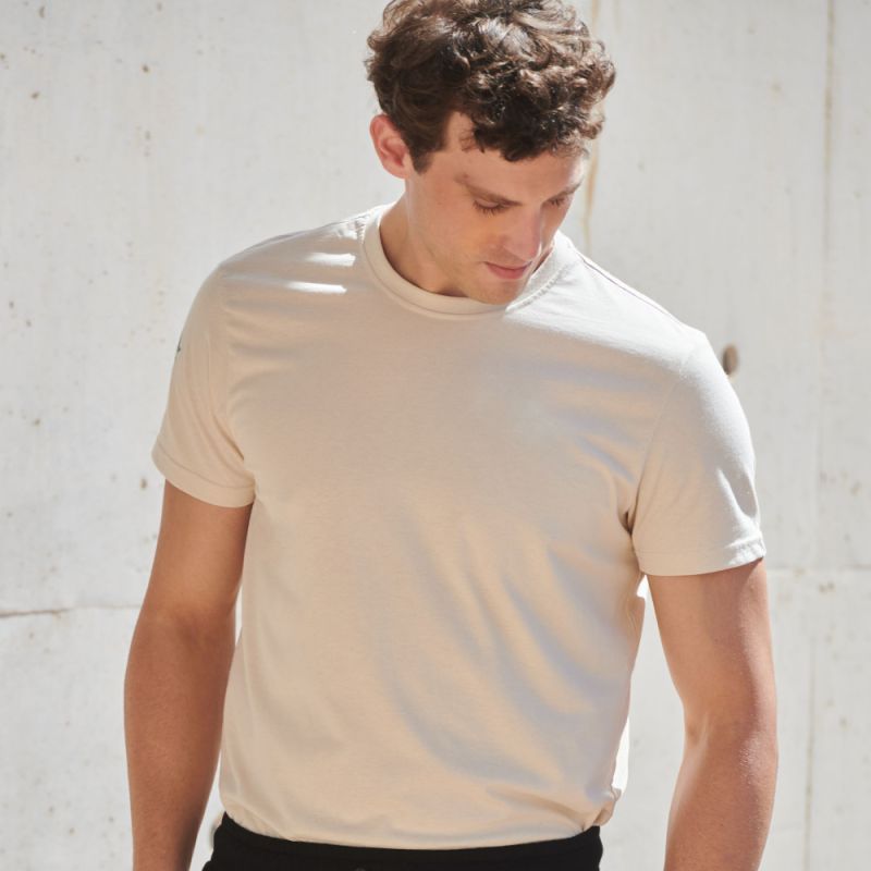 T-shirt en coton régénéré et polyester recyclé, coupe décontractée, 180 g/m²
