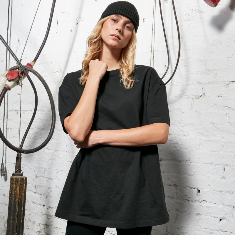 Tee-shirt oversize femme en coton doux col rond, manches courtes, 220 g/m²