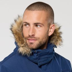 Capuche softshell habillage fourrure sur le haut de la capuche., 210 g/m²