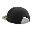 Casquette style rappeur avec visière contrastée