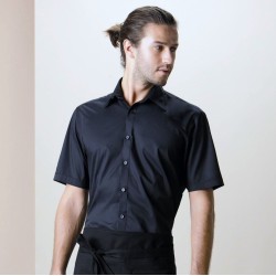 Chemise de bar homme manches courtes élégante et fonctionnelle