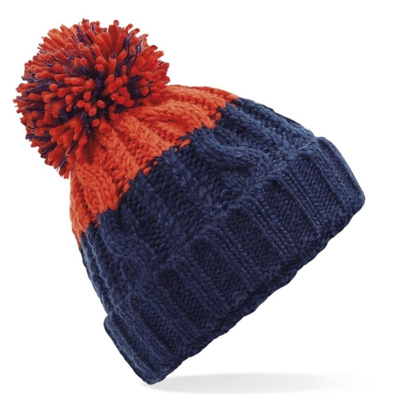 Bonnet bicolore à pompon, maille torsadée épaisse