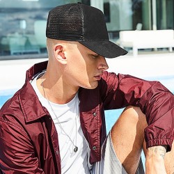 Casquette 5 panneaux en daim, maille filet à l'arrière