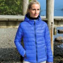Veste doudoune à capuche femme légère, waterproof et chaude