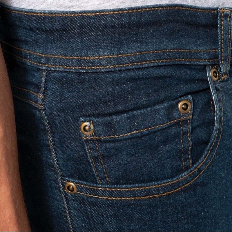 Jean basic en coton bleu denim vieilli moderne et confortable, 390 g/m²