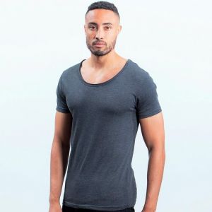 T-shirt homme au col large et manches courtes en coton bio, 150 g/m²