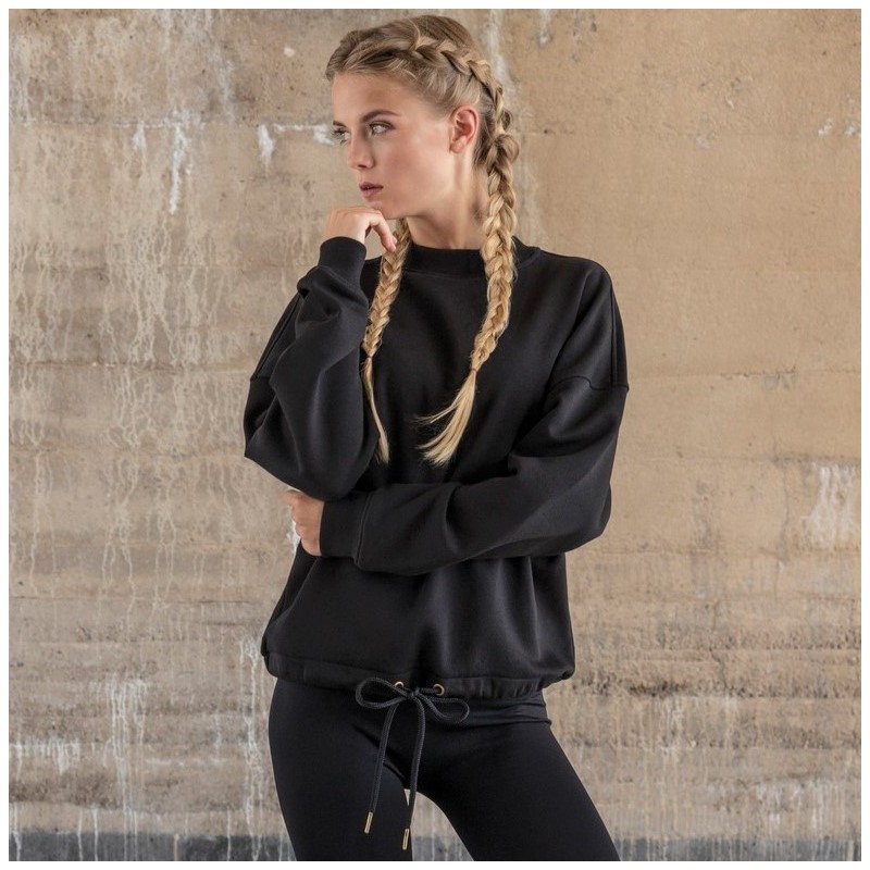 Sweat femme oversize et rectangulaire tendance et NO LABEL, 250 g/m²