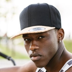 Casquette snapback trucker, visière en liège