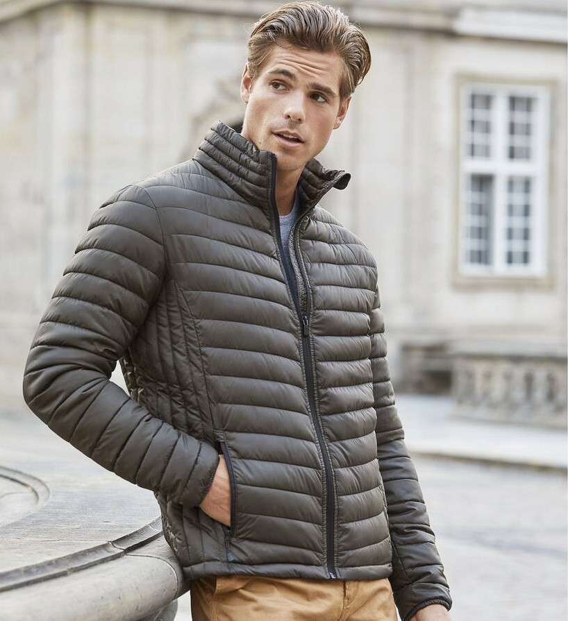 Doudoune legere homme capuche sales